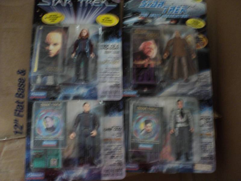 lot 192 image: Star Trek Collectibles...