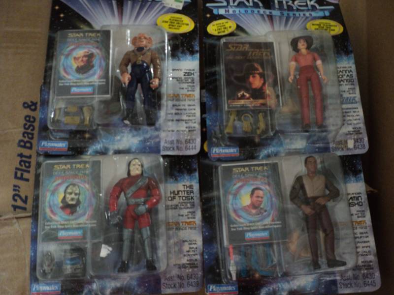 lot 193 image: Star Trek Collectibles...
