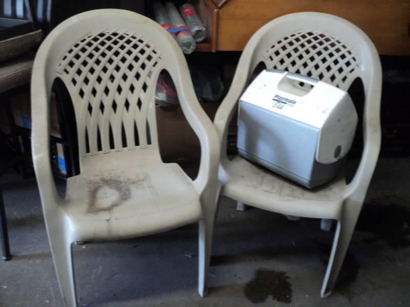 lot 228 image: 2 Plastic Lawn Chairs and Playmate ...