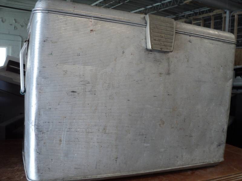 lot 235 image: Metal Cooler needs Cleaning...