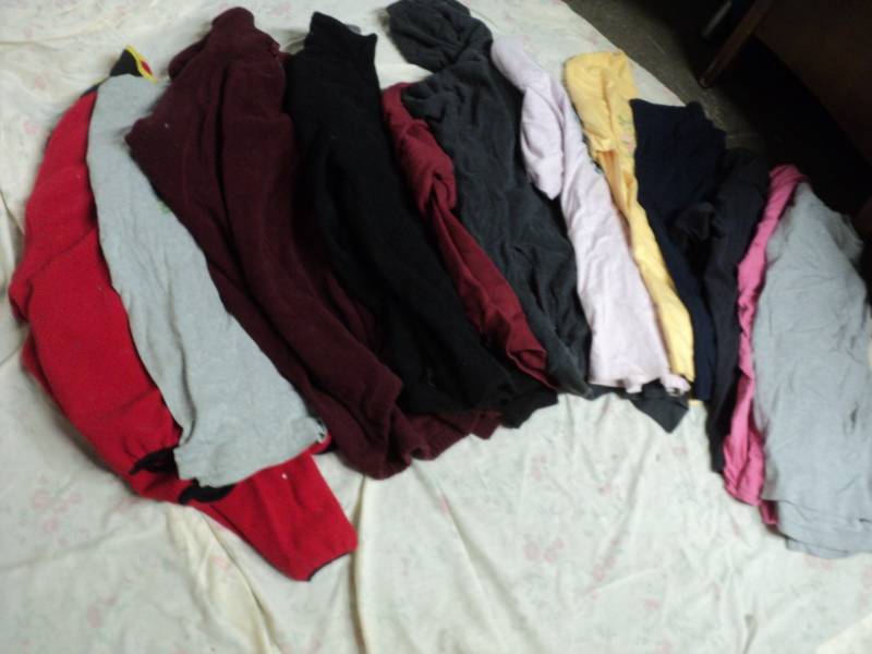 lot 238 image: 12 - XL Womens Sweatshirts, Jacket...