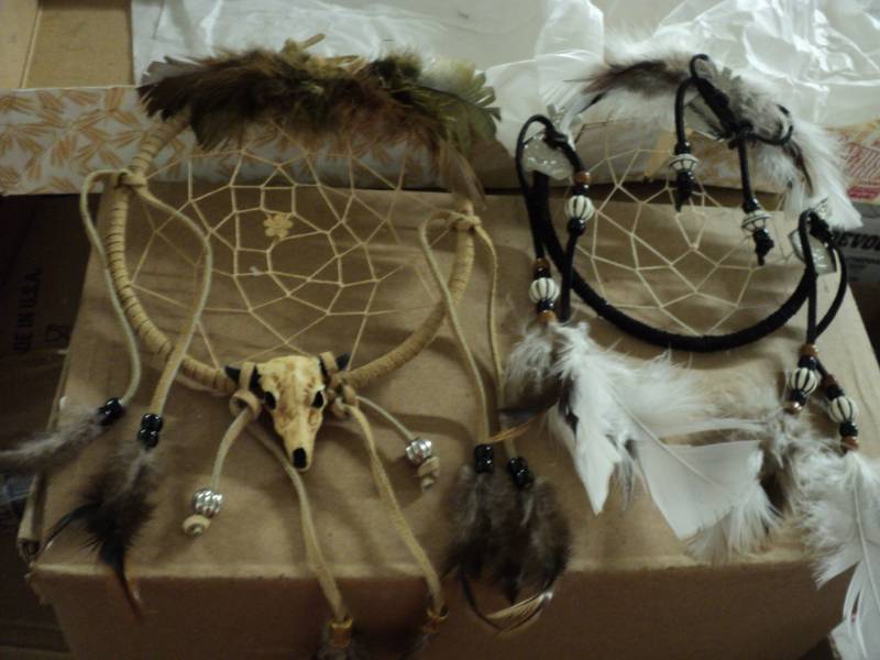 lot 272 image: 2 Native American Dcor...
