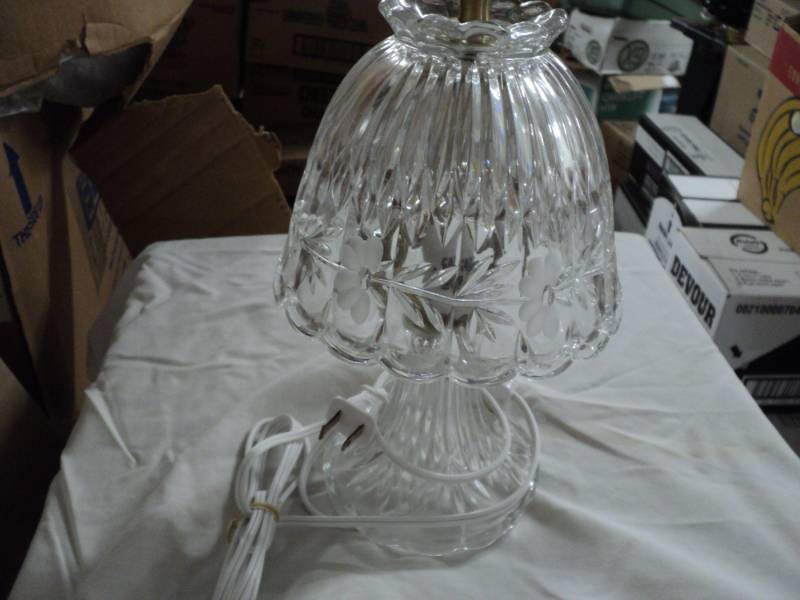 lot 274 image: Princess House Heritage Hand Cut Ro...