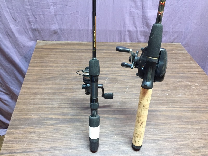 lot 12 image: 2 Fishing Rods & Reels
