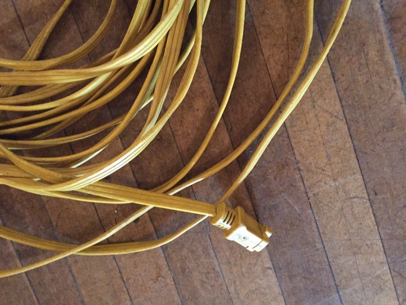 lot 54 image: 100 12 Gauge Extension Cord