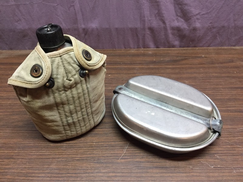 lot 59 image: Military Mess Kit & Canteen wCup & Cover