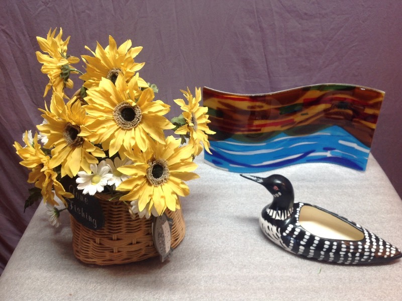lot 106 image: Home Decor