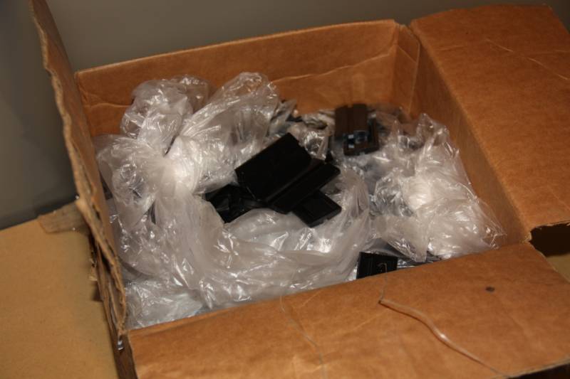 lot 16 image: Pro Mold Sports Card Display Stand  Case