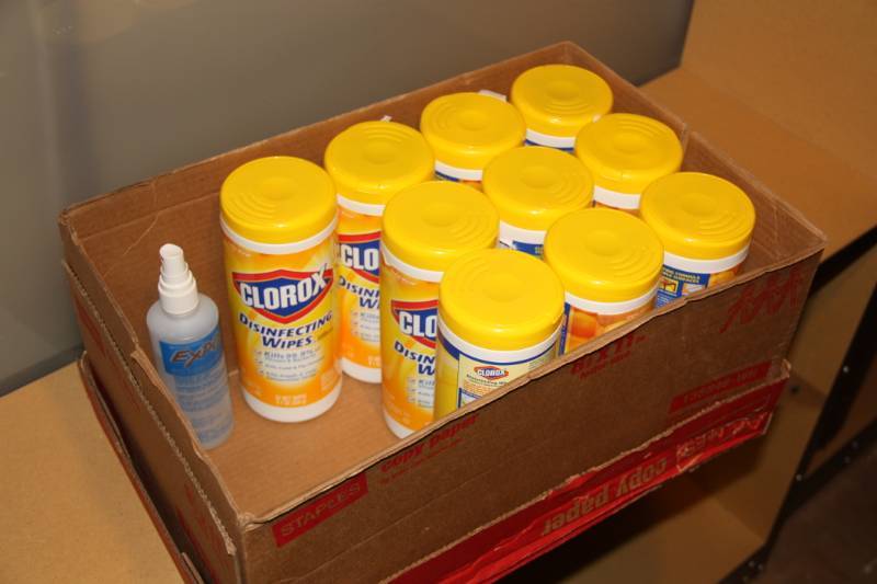 lot 21 image: 10 Clorox Wipes and Bottle of Dry Erase Cleaner