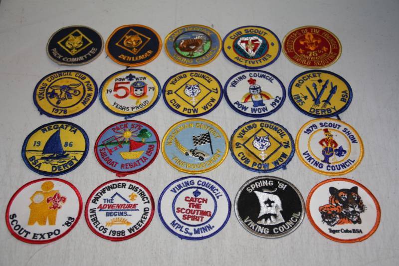 lot 55 image: Lot of 20 BSA Boy Scout Patch From 1970s to 1980s
