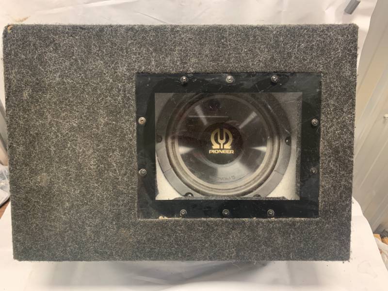 lot 56 image: Pioneer Subwoofer  22 12 x 10 x 14 12