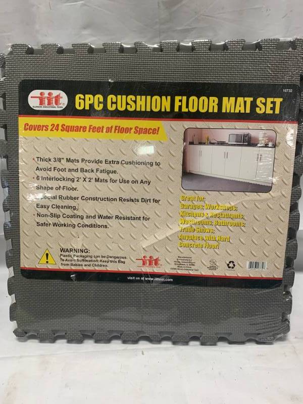 lot 60 image: 6pc Shop Gym Garage Floor Mat Set
