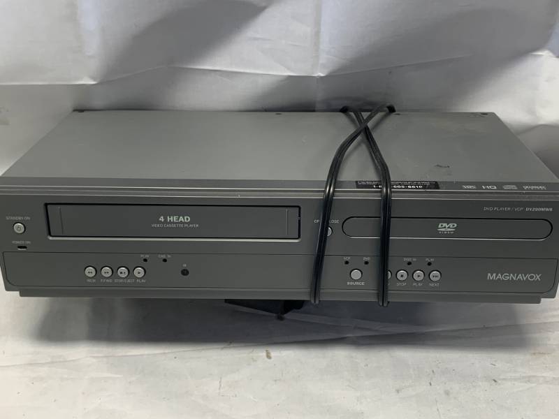 lot 77 image: Magnavox DVD & VCR