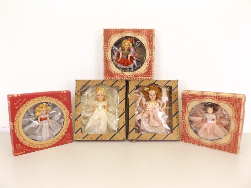 lot 4 image: 5 - 1950s The Lovely Mary Jean etc. Dolls in Original Boxes