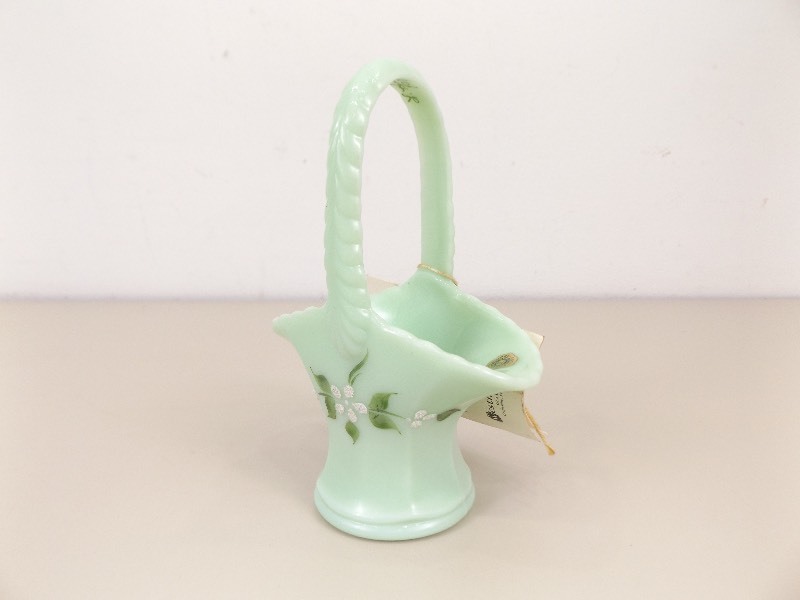 lot 21 image: Vintage&nbspWestmoreland Glass Mint Green Hand Painted Basket