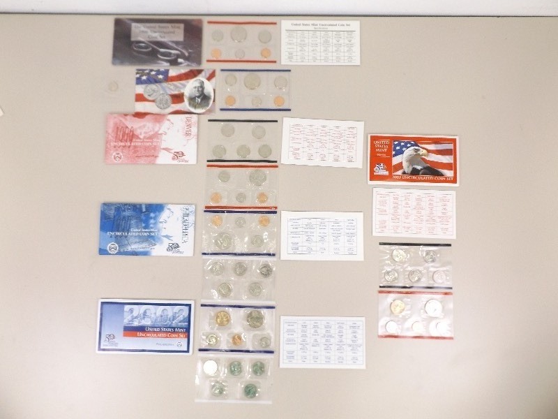 lot 97 image: 1996, 1999 P and D U.S. Mint&nbspSets, 2002 P, and 2003 D U.S. Mint Sets