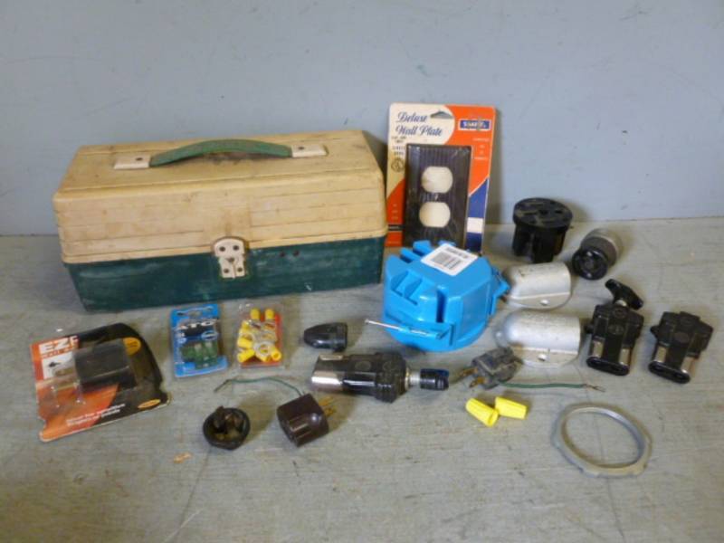 lot 23 image: Vintage Electrical