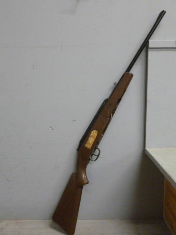 lot 50 image: Air Rifle