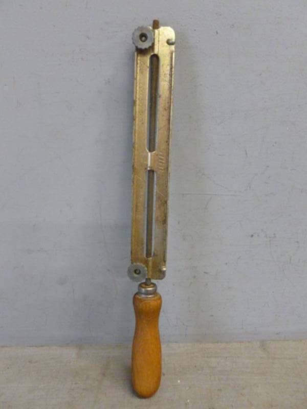 lot 54 image: Stihl Chain File