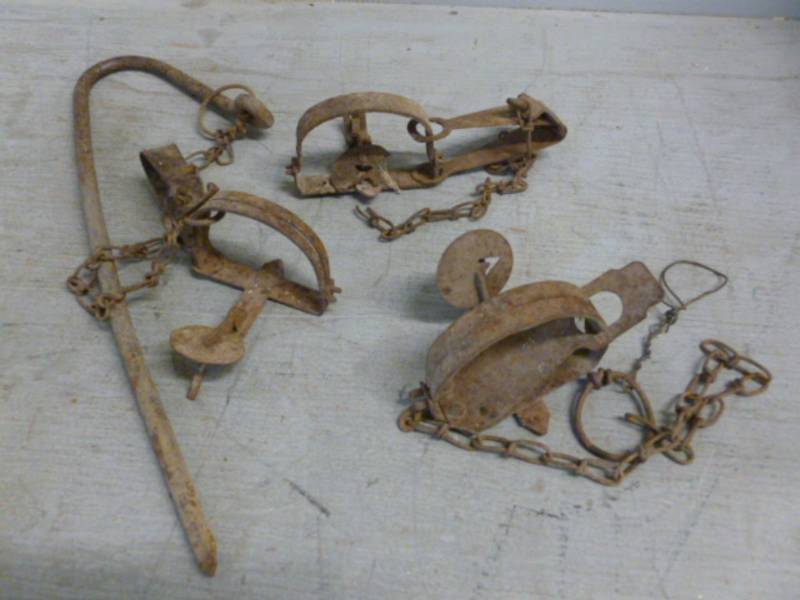 lot 70 image: Vintage Traps