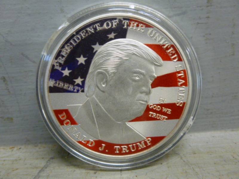 lot 98 image: Collector Coin