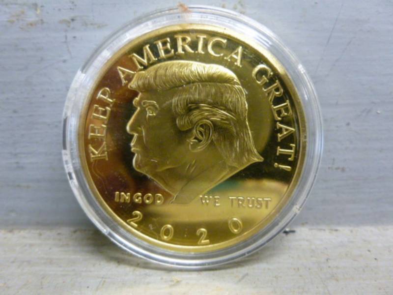 lot 100 image: Collector Coin