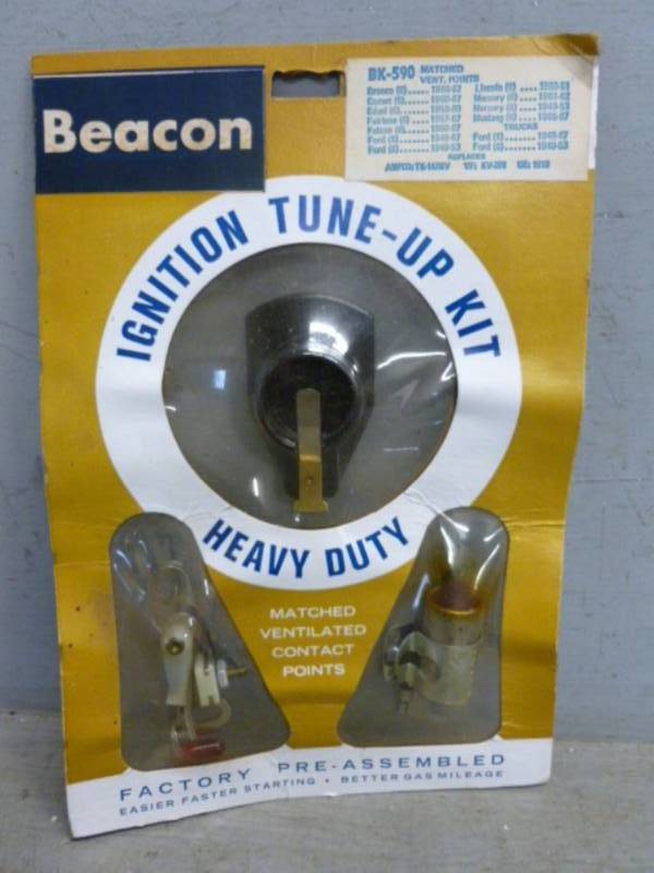 lot 114 image: New Vintage Car Part