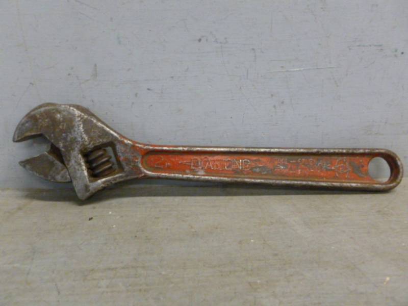 lot 128 image: Vintage Diamond Wrench