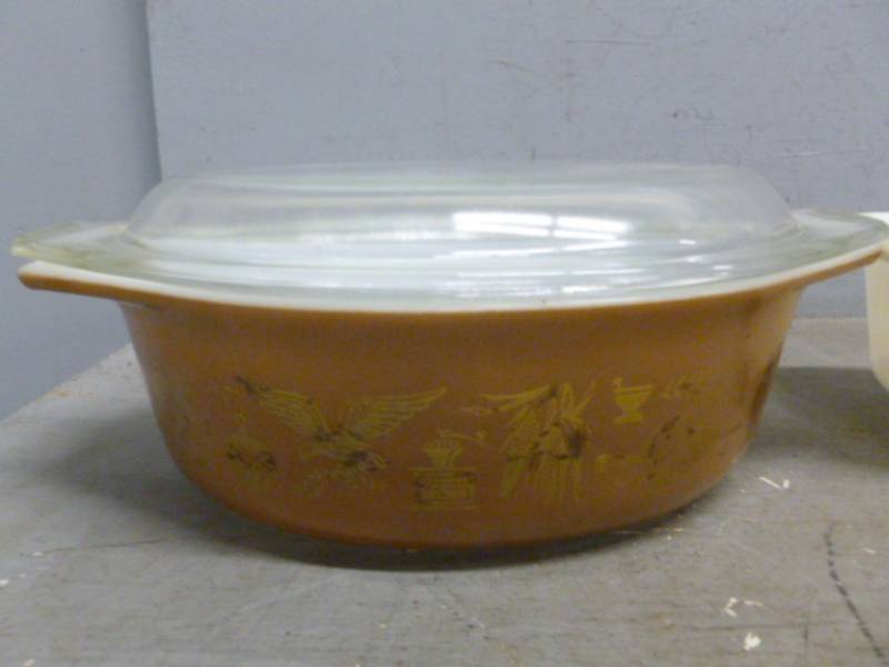 lot 157 image: Vintage Pyrex