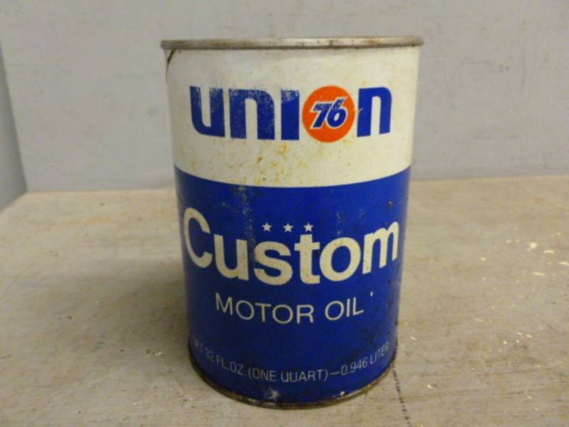 lot 161 image: Vintage Oil Can