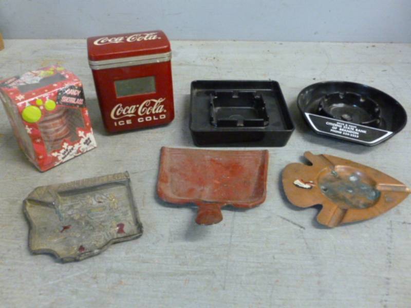 lot 186 image: Collectible