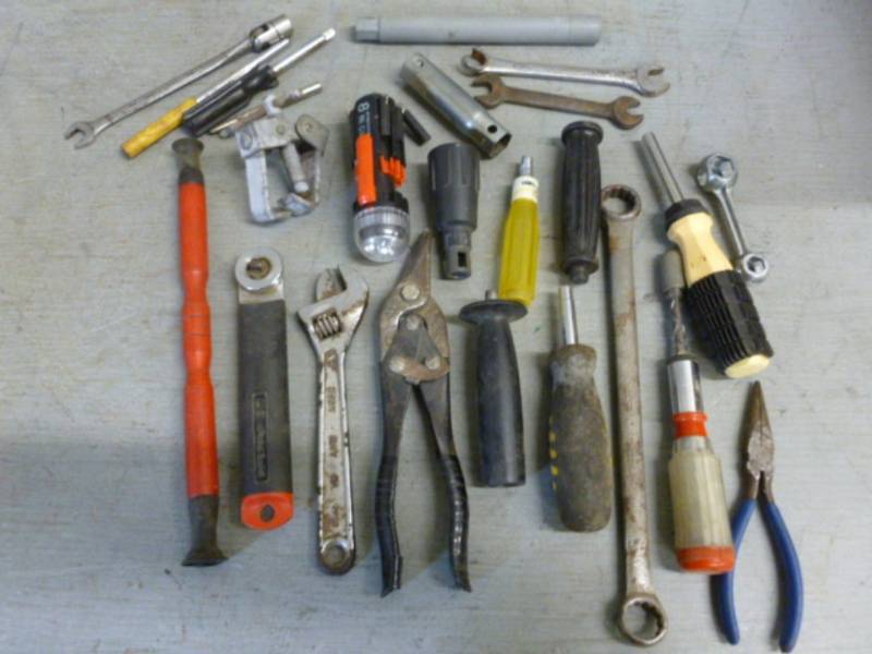 lot 192 image: Tools
