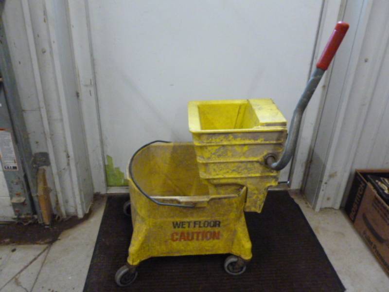 lot 214 image: Mop Bucket