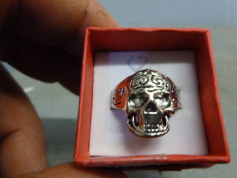 lot 237 image: Biker Ring