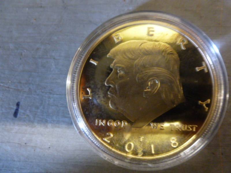 lot 244 image: Collector Coin