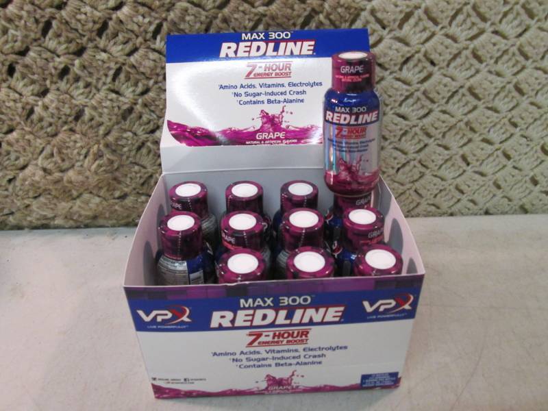 lot 6 image: Box of 12 Max 300 Redline Grape 7-H...