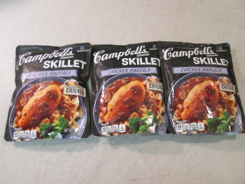 lot 18 image: 3 Pouches of Campbells Sauces Skill...