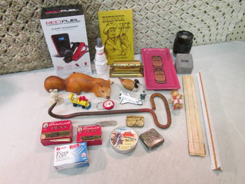 lot 62 image: Lot of Misc See Photos  RMDR...