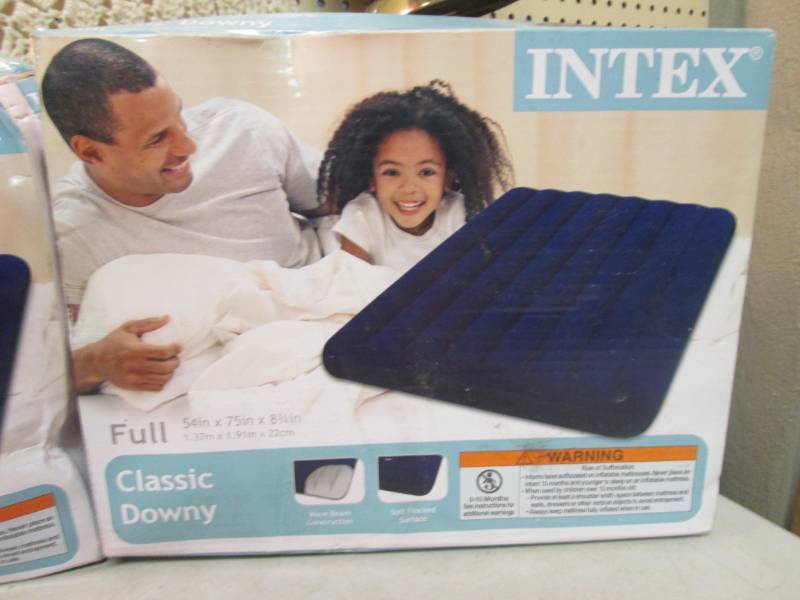 lot 81 image: Lot of 2 Intex Full Size Classic Do...