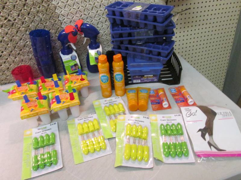lot 91 image: Lot of Misc See Photos  D-3...