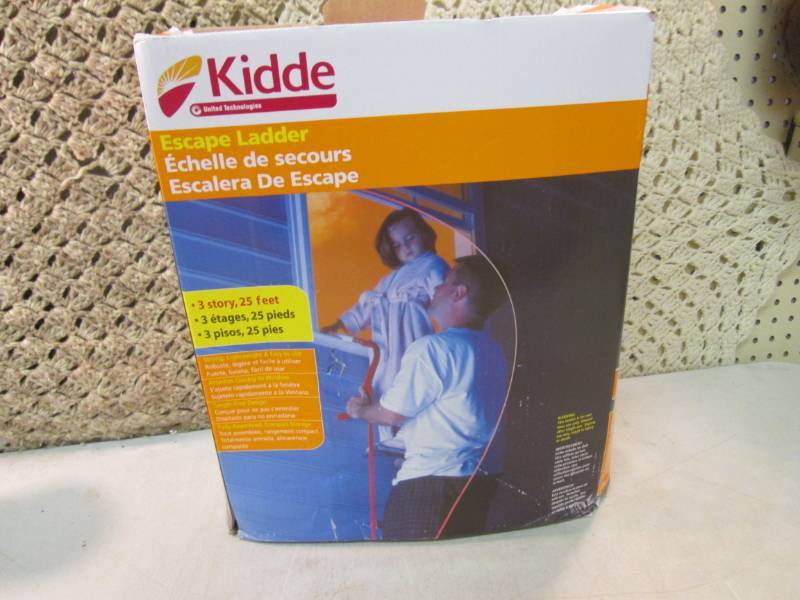 lot 115 image: Kidde 25 ft Escape Ladder  BS...