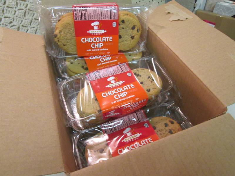 lot 164 image: Case of 12 Packs of Chocolate Chip ...