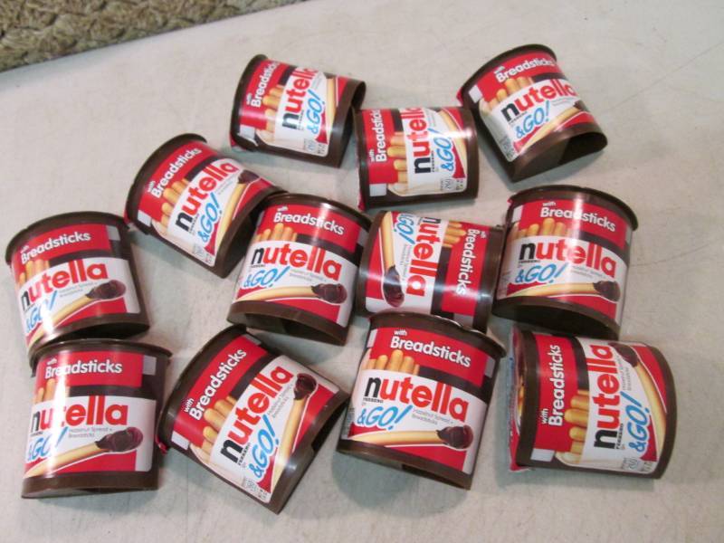 lot 192 image: 12 Nutella and Go with Breadsticks ...