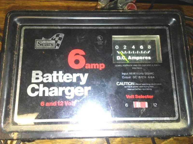 lot 99 image: 2 battery chargers - working.