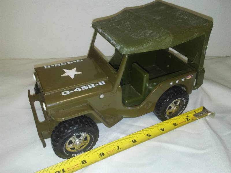 lot 114 image: Tonka army jeep G-452-8 GREAT