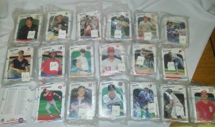 lot 211 image: 1988 MLB sealed repacks. Fleer