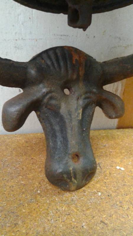 lot 58 image: Cast Iron Long Horn Cattle Bell, Used, Some Wear