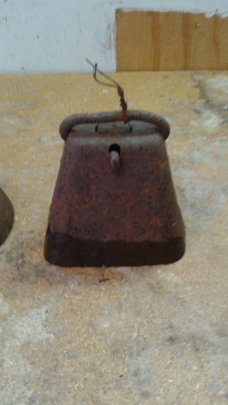 lot 115 image: Pair of Vintage Rusted Bells