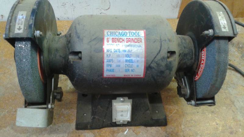 lot 73 image: Chicago Tool 6 Bench Grinder, Used, Works