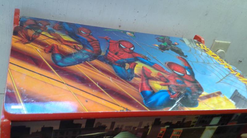lot 19 image: Spiderman Toy Chest, Used, Shows Wear, Marks, Bottom Panel Is Slightly Dislodged Off Track